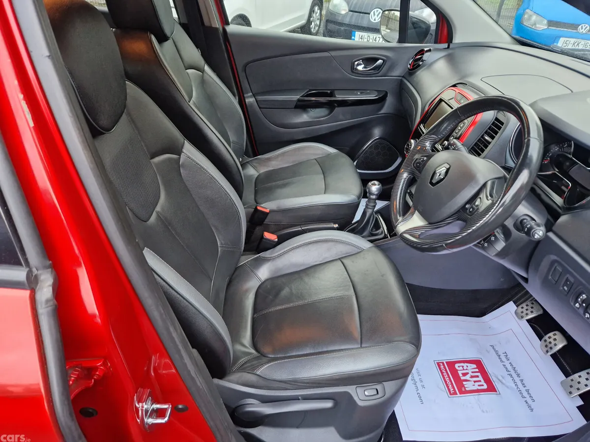Renault Captur Hatchback, Diesel, 2017, Red