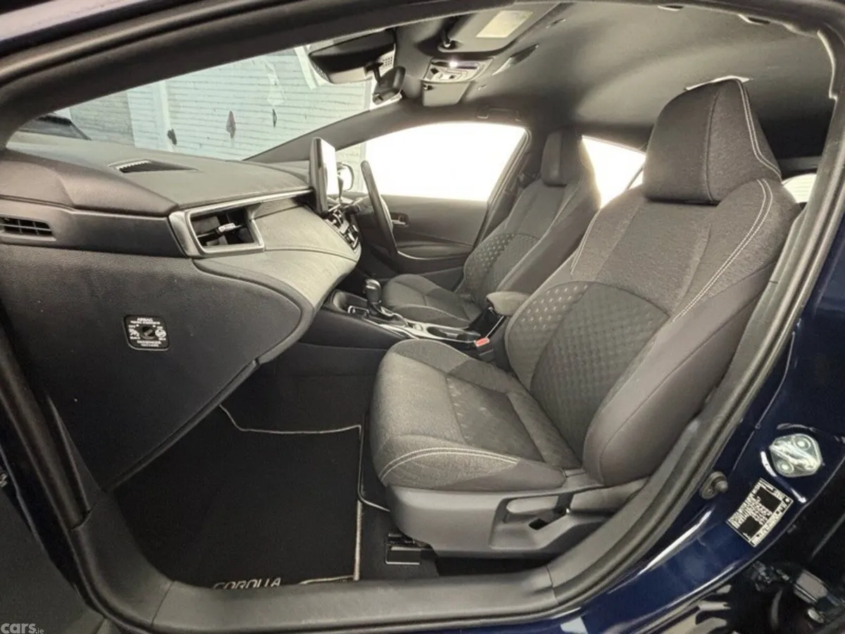 Toyota Corolla Hatchback, Petrol Hybrid, 2024, Blue
