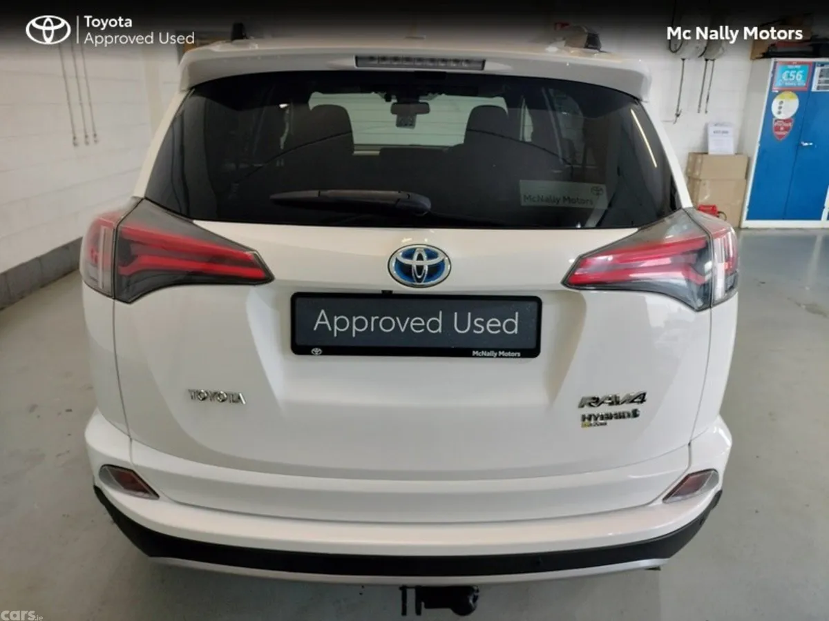 Toyota RAV4 SUV, Petrol Hybrid, 2017, White