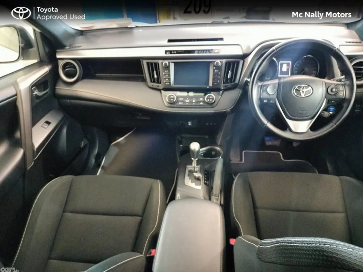 Toyota RAV4 SUV, Petrol Hybrid, 2017, White
