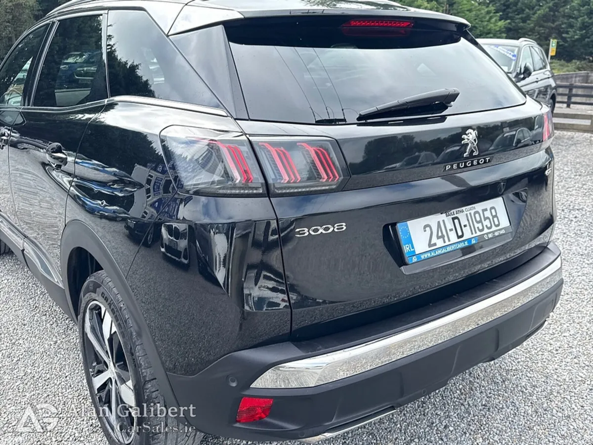 Peugeot 3008 MPV, Diesel, 2024, Black