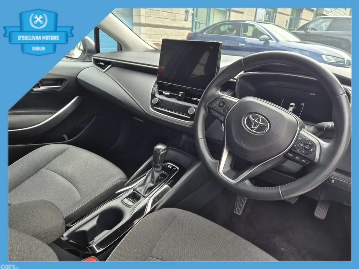 Toyota Corolla Saloon, Petrol Hybrid, 2023, White