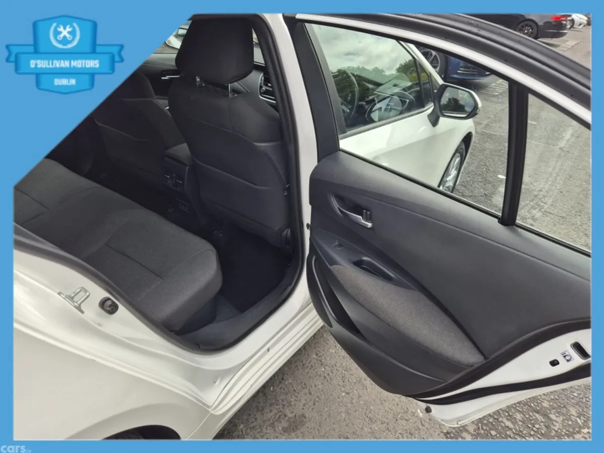 Toyota Corolla Saloon, Petrol Hybrid, 2023, White