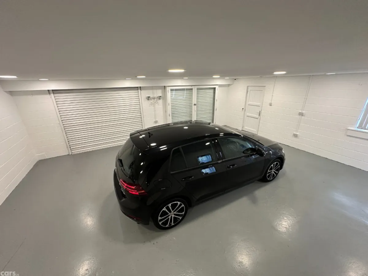 Volkswagen Golf Hatchback, Diesel, 2019, Black