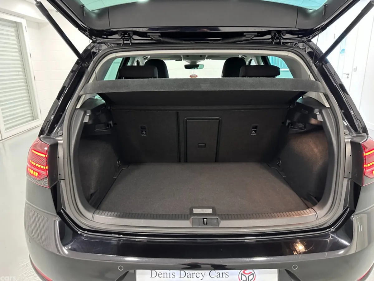 Volkswagen Golf Hatchback, Diesel, 2019, Black