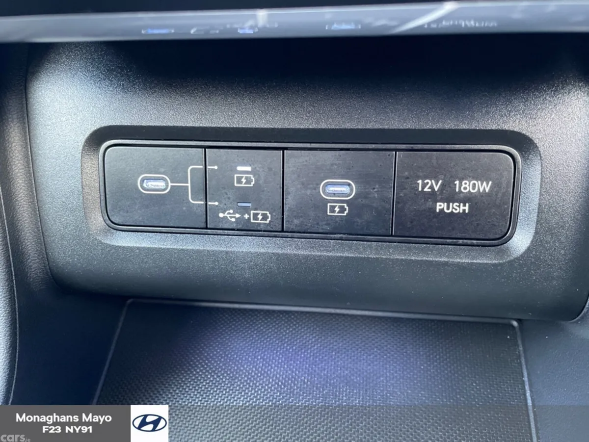 Hyundai Tucson MPV, Petrol Plug-in Hybrid, 2026, White