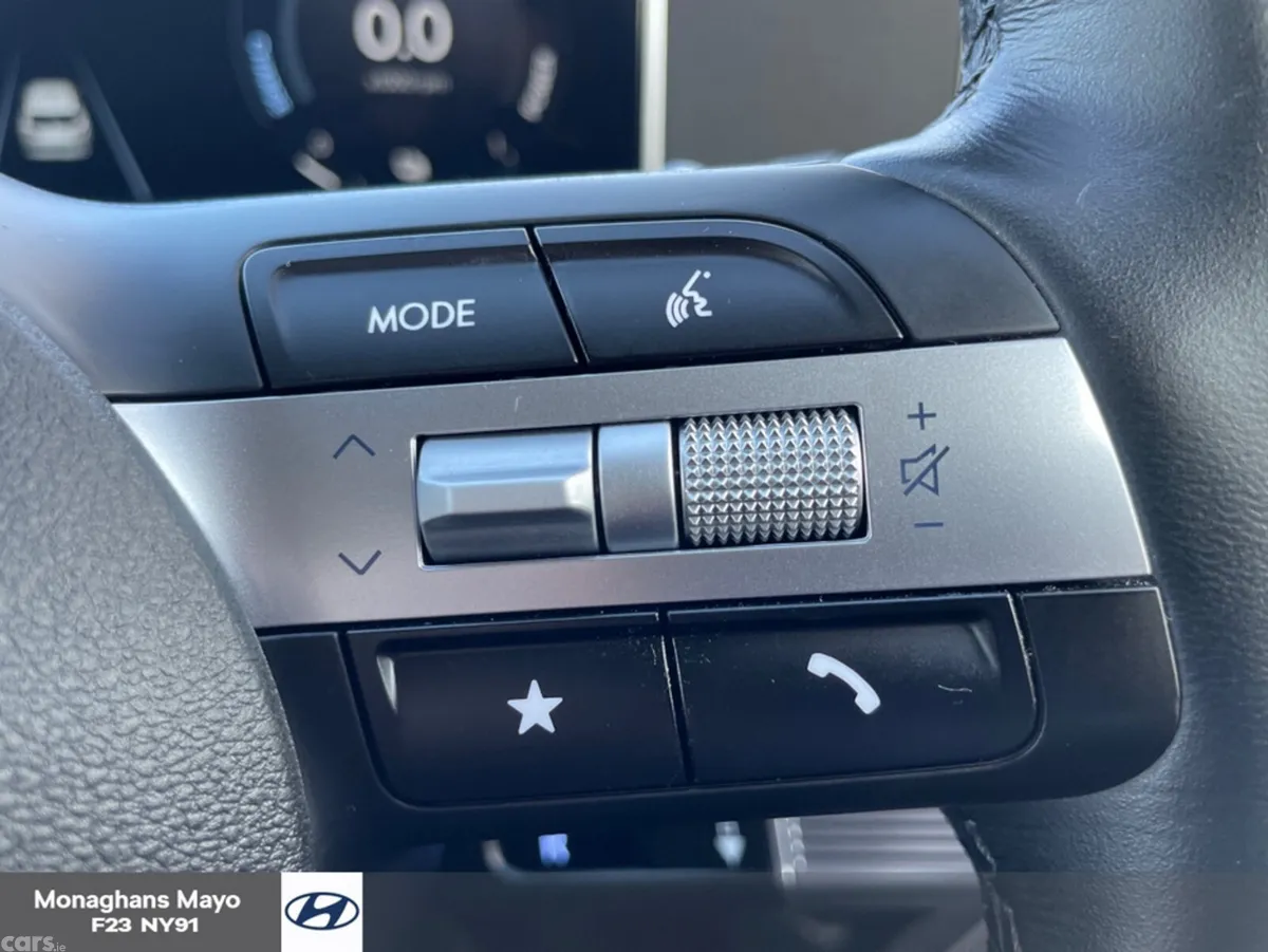 Hyundai Tucson MPV, Petrol Plug-in Hybrid, 2026, White