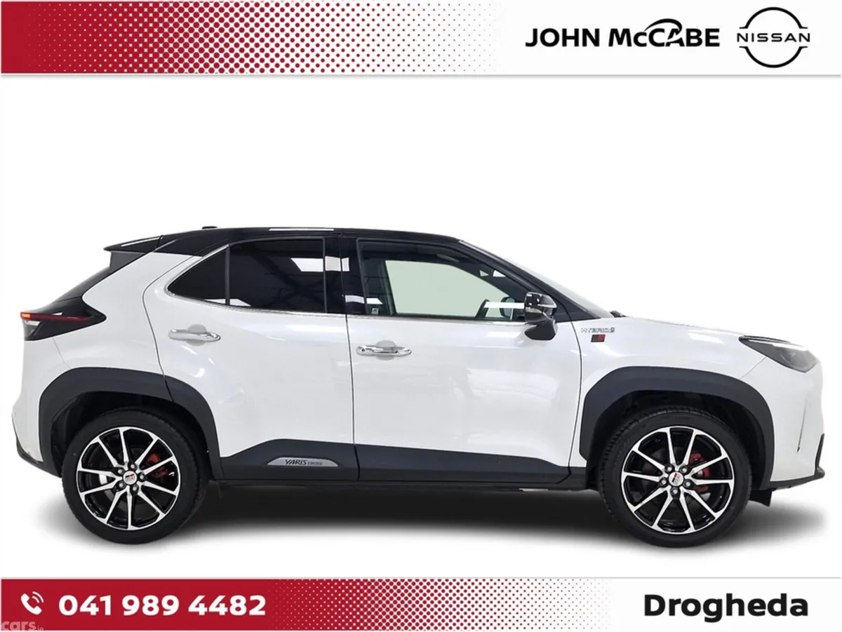 Toyota Yaris Cross Hatchback, Petrol Hybrid, 2023, White