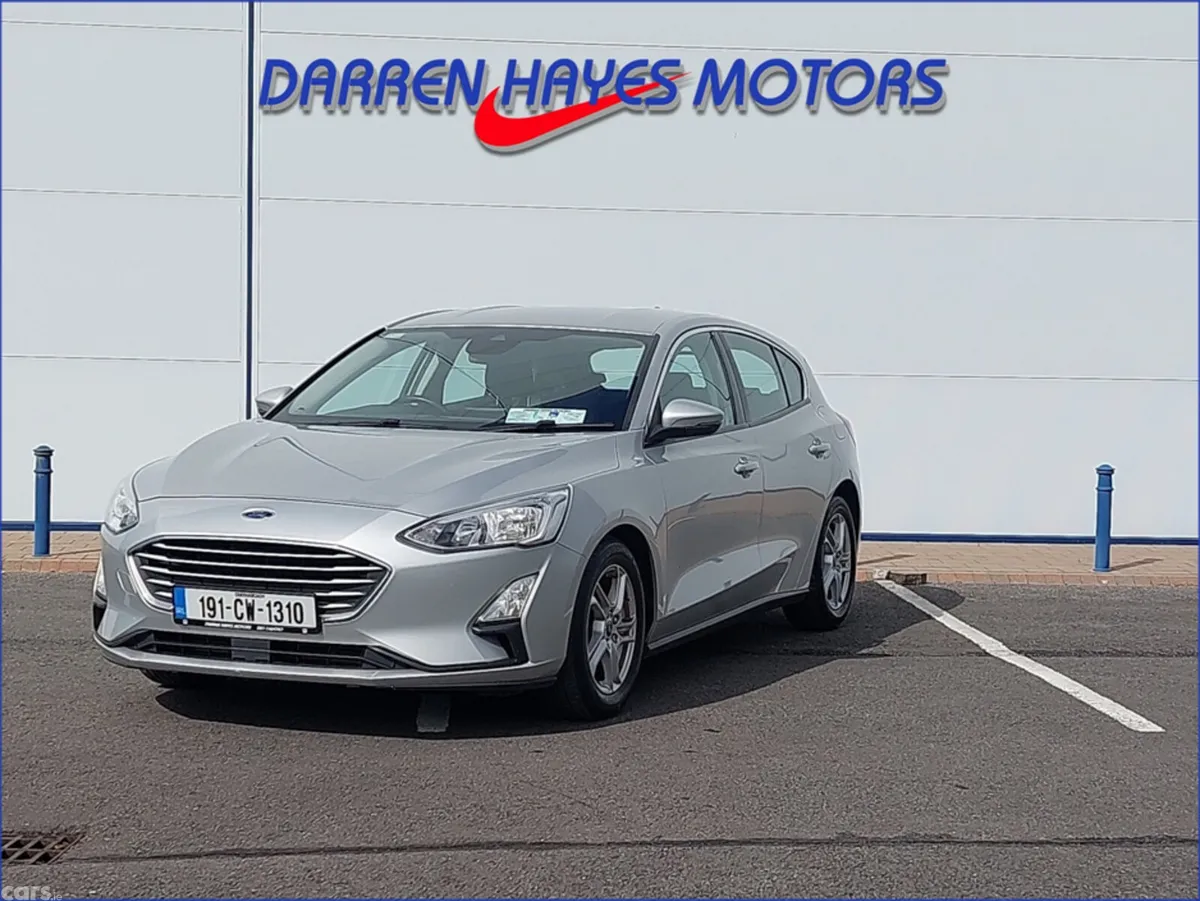 Ford Focus Hatchback, Petrol, 2019, Silver