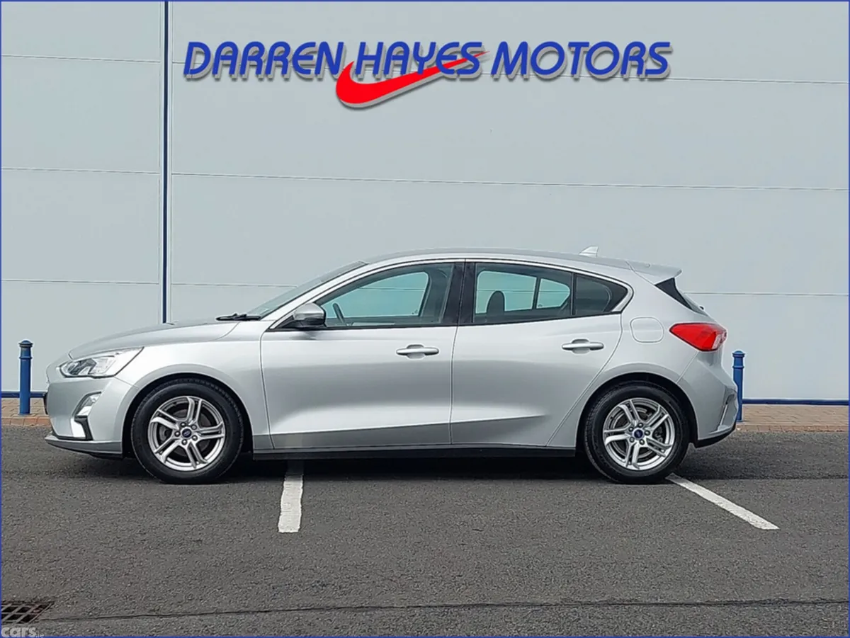 Ford Focus Hatchback, Petrol, 2019, Silver