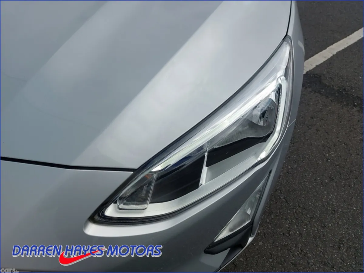 Ford Focus Hatchback, Petrol, 2019, Silver