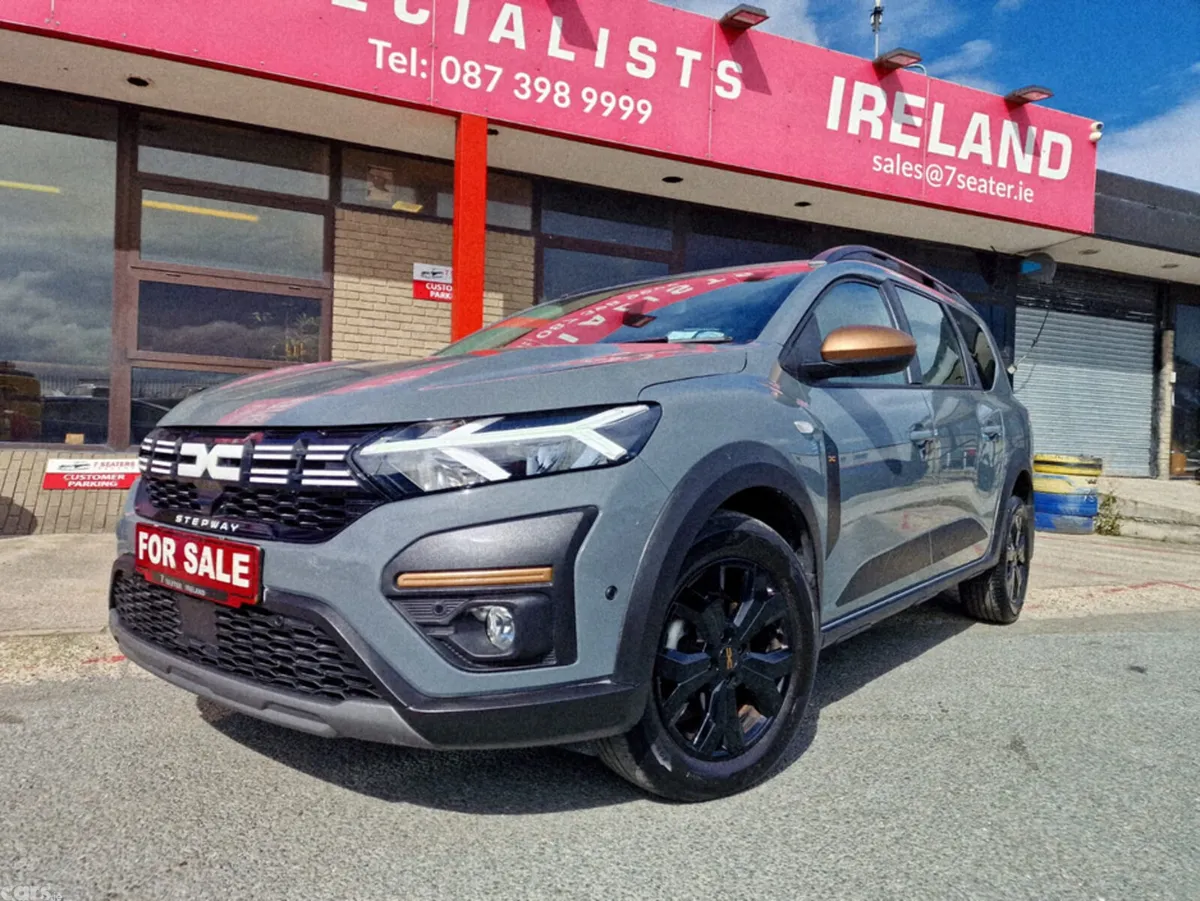 Dacia Jogger MPV, Petrol, 2025, Grey