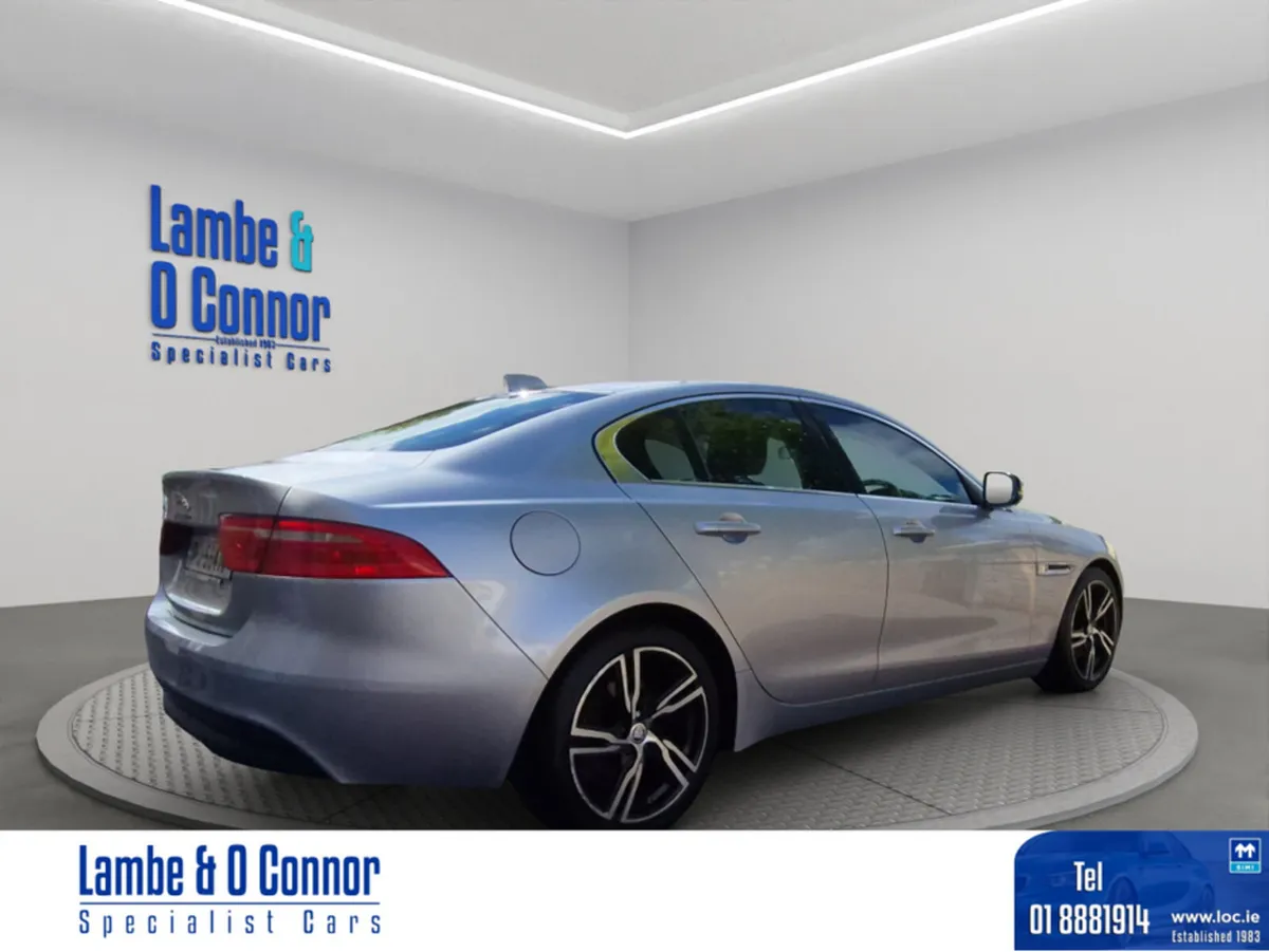 Jaguar XE Saloon, Diesel, 2017, Silver