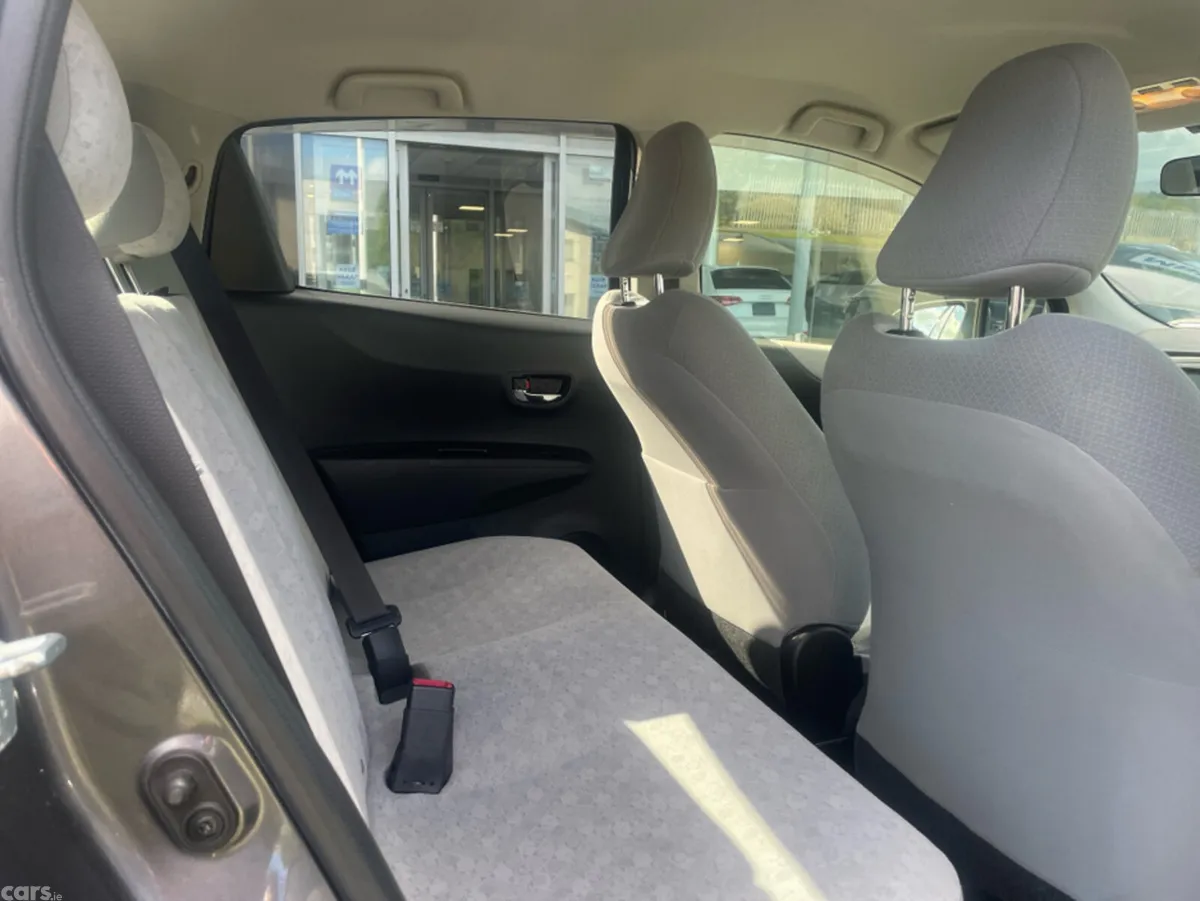 Toyota Vitz Hatchback, Petrol, 2012, Grey