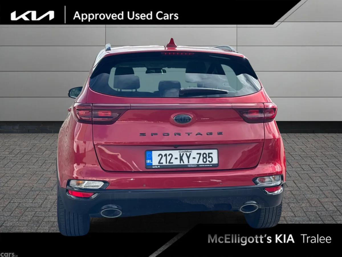 Kia Sportage MPV, Diesel Hybrid, 2021, Red