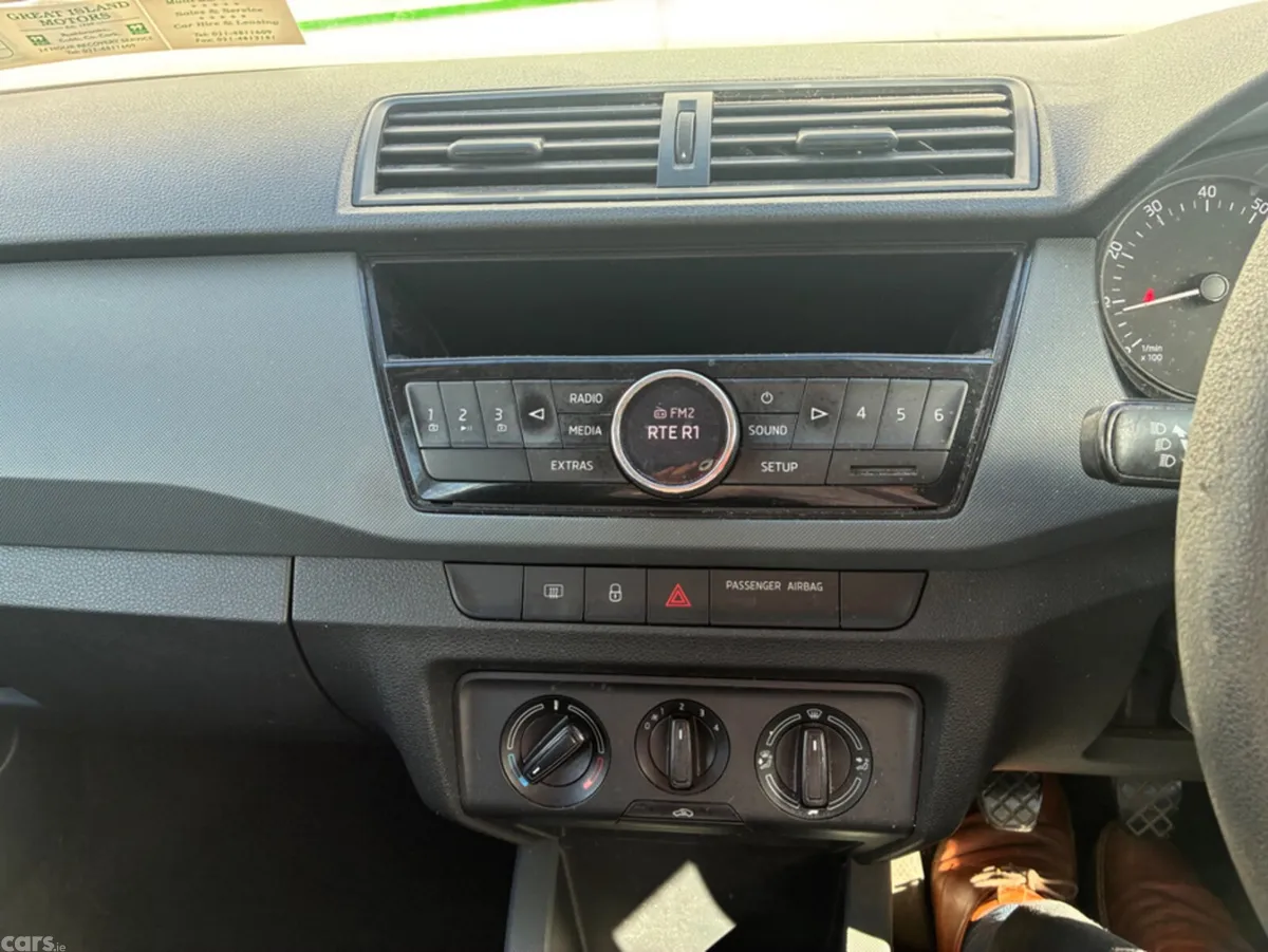 Skoda Fabia Hatchback, Petrol, 2018, Grey
