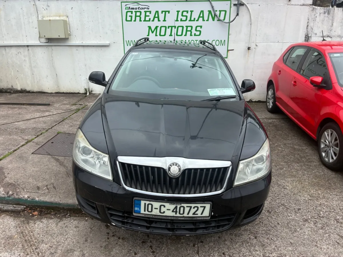 Skoda Octavia Estate, Diesel, 2010, Black
