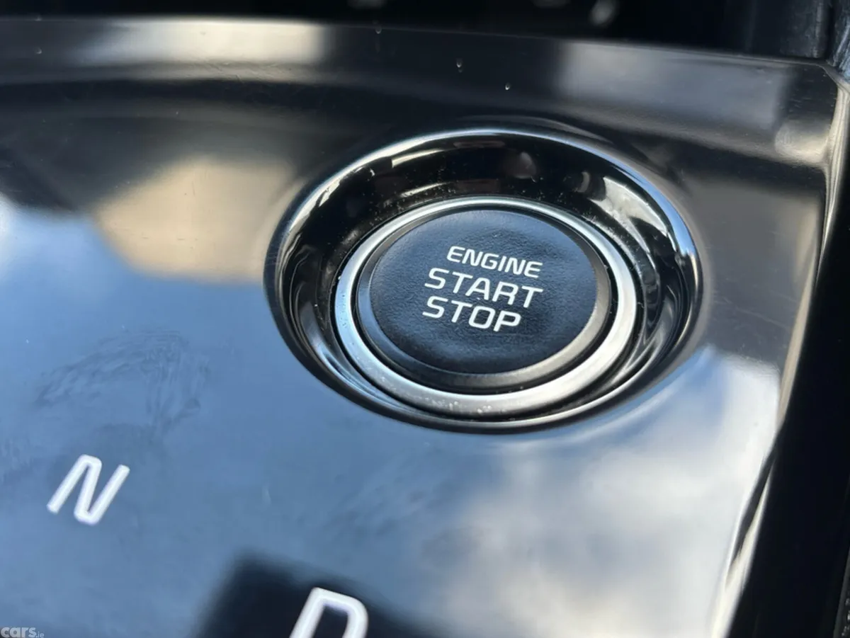 Kia Sportage MPV, Petrol Plug-in Hybrid, 2023, Grey