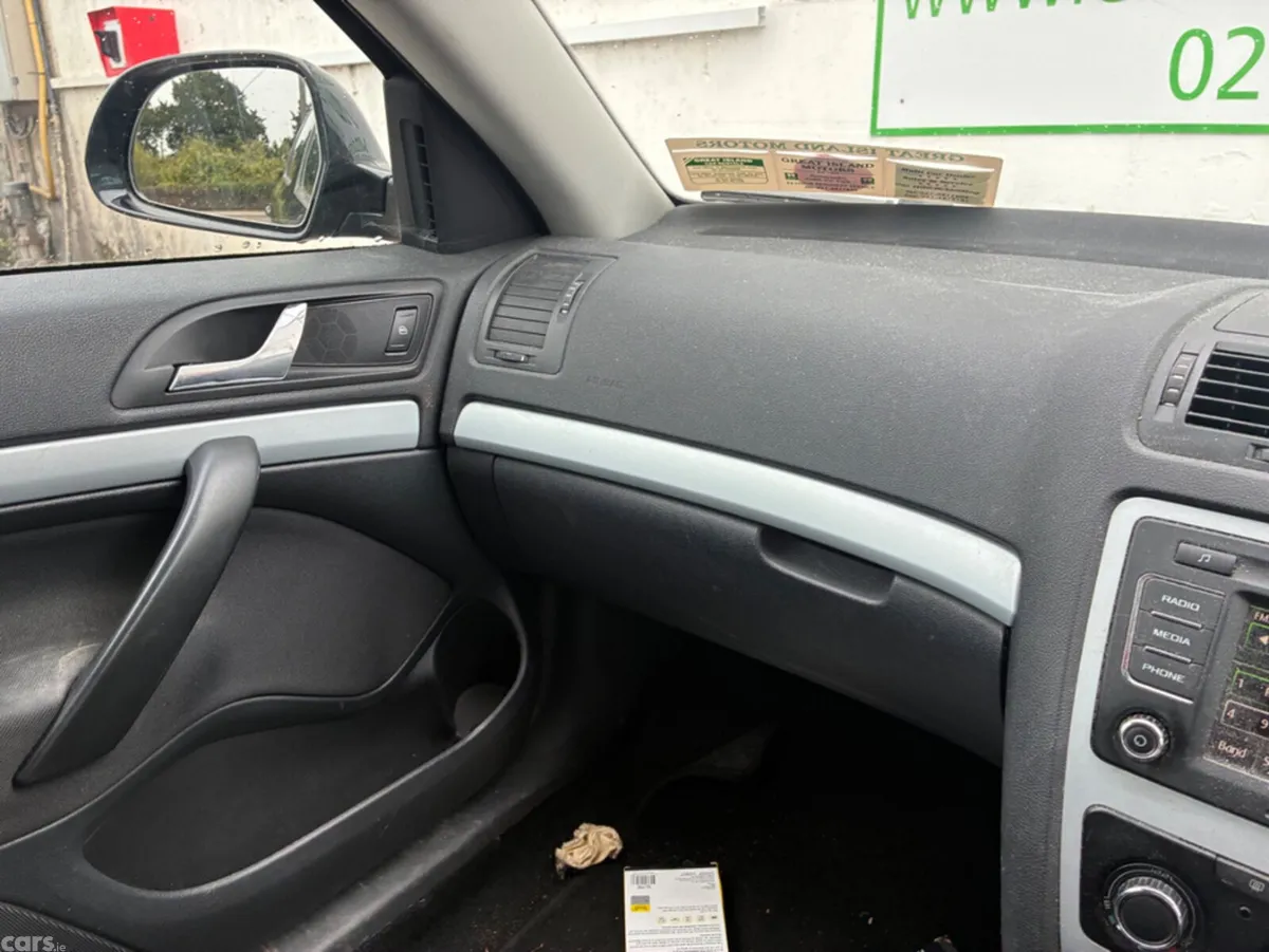 Skoda Octavia Estate, Diesel, 2010, Black