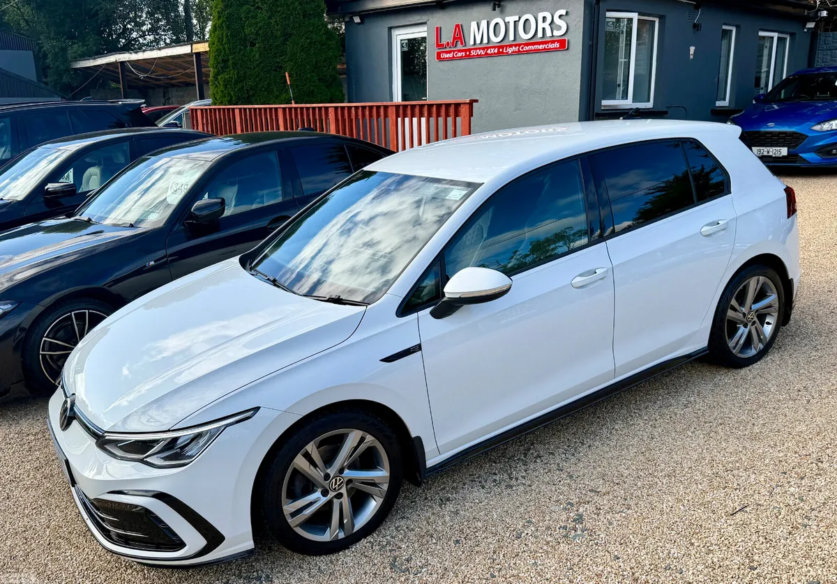 Volkswagen Golf Estate, Petrol, 2021, White