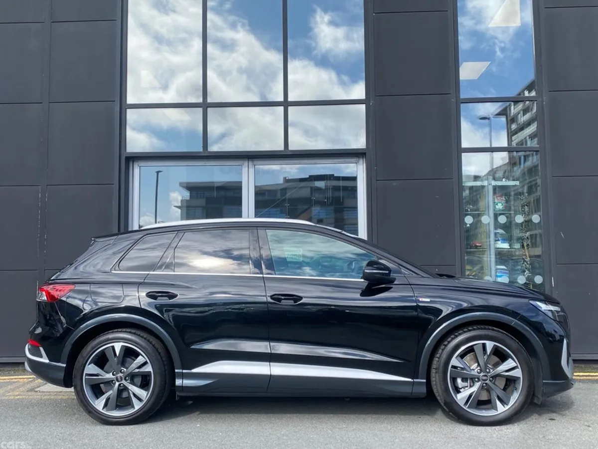 Audi Q4 e-tron Estate, Electric, 2026, Black