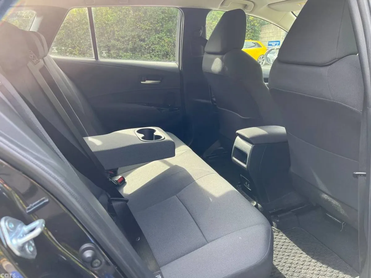 Toyota Corolla Estate, Petrol Hybrid, 2022, Black