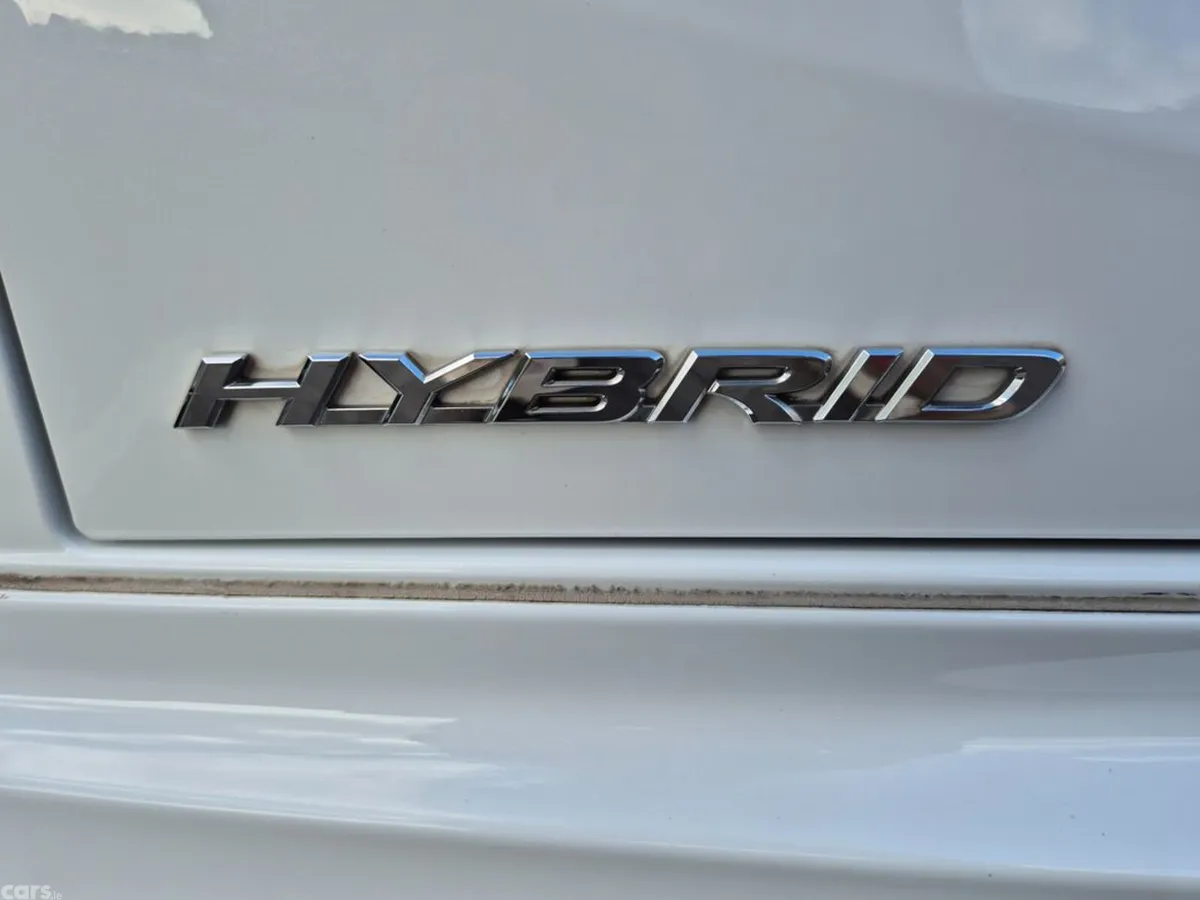 Lexus ES Saloon, Petrol Hybrid, 2021, White