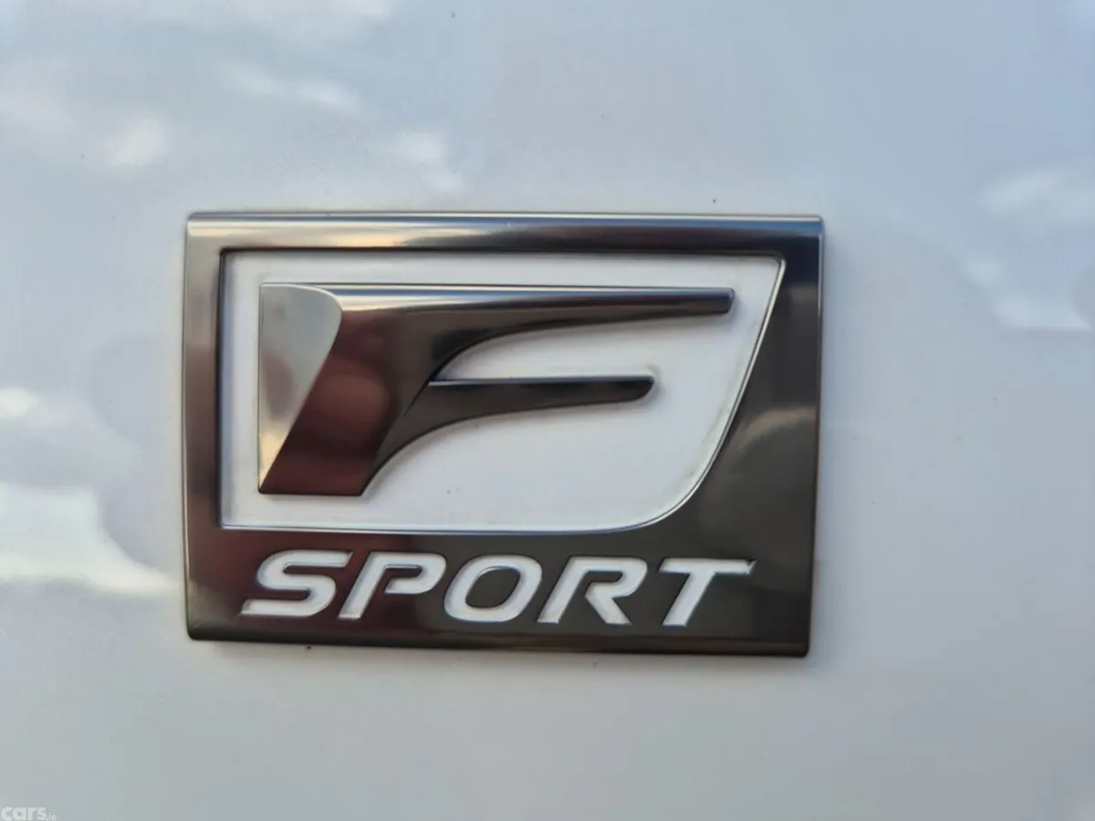 Lexus ES Saloon, Petrol Hybrid, 2021, White