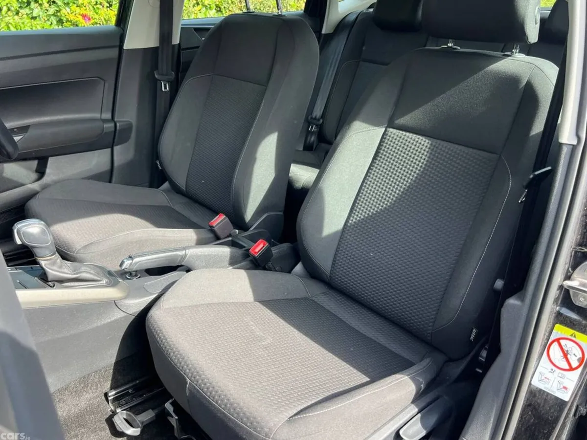 Volkswagen Polo Hatchback, Petrol, 2021, Black