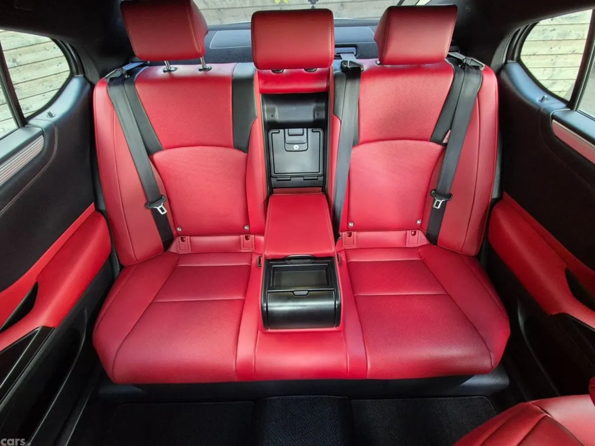 Lexus ES Saloon, Petrol Hybrid, 2021, White