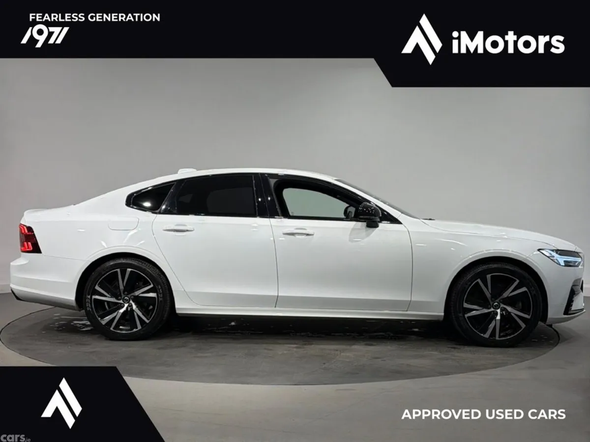 Volvo S90 Saloon, Petrol Plug-in Hybrid, 2022, White