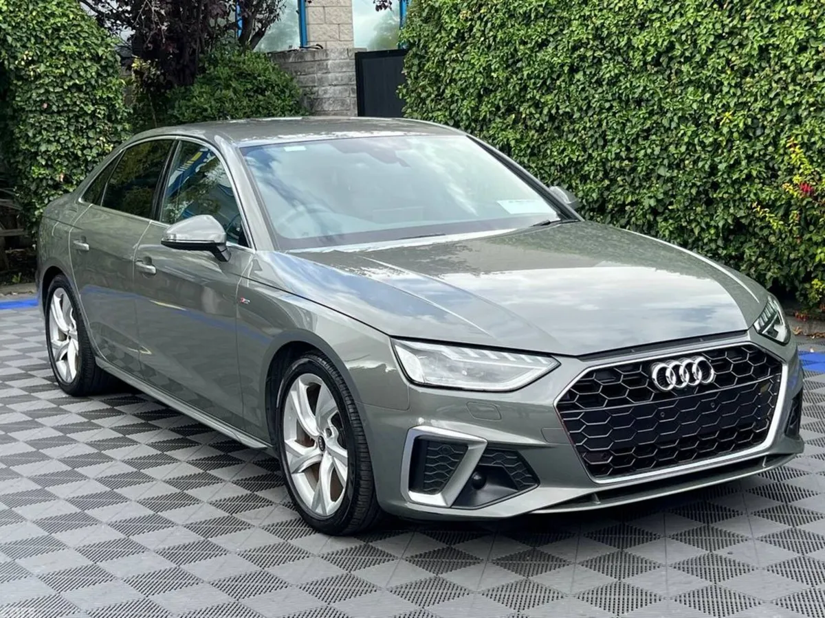 Audi A4 Saloon, Diesel, 2022, Grey