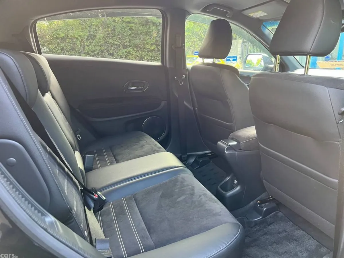 Honda Vezel SUV, Petrol Hybrid, 2017, Black
