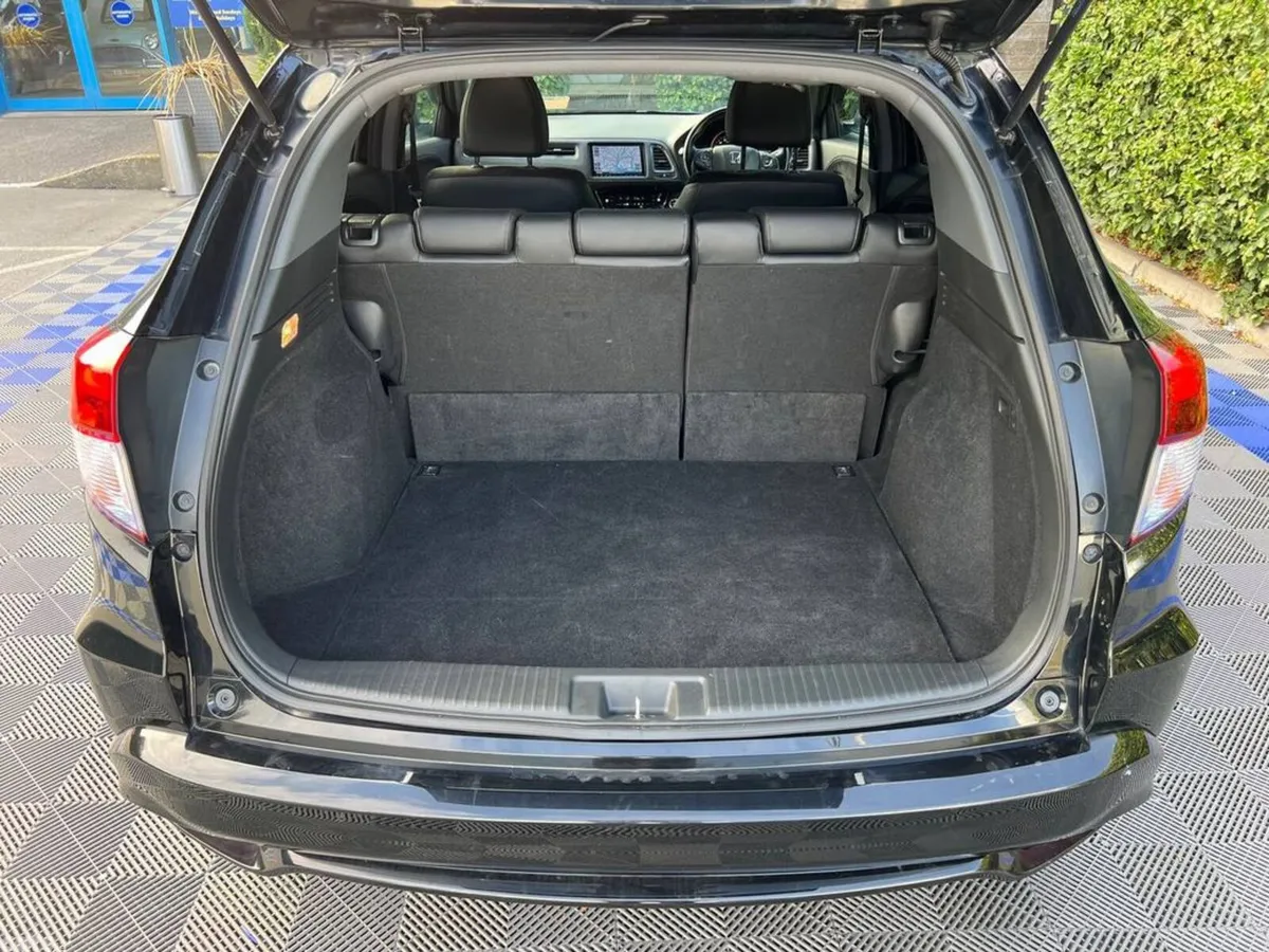 Honda Vezel SUV, Petrol Hybrid, 2017, Black