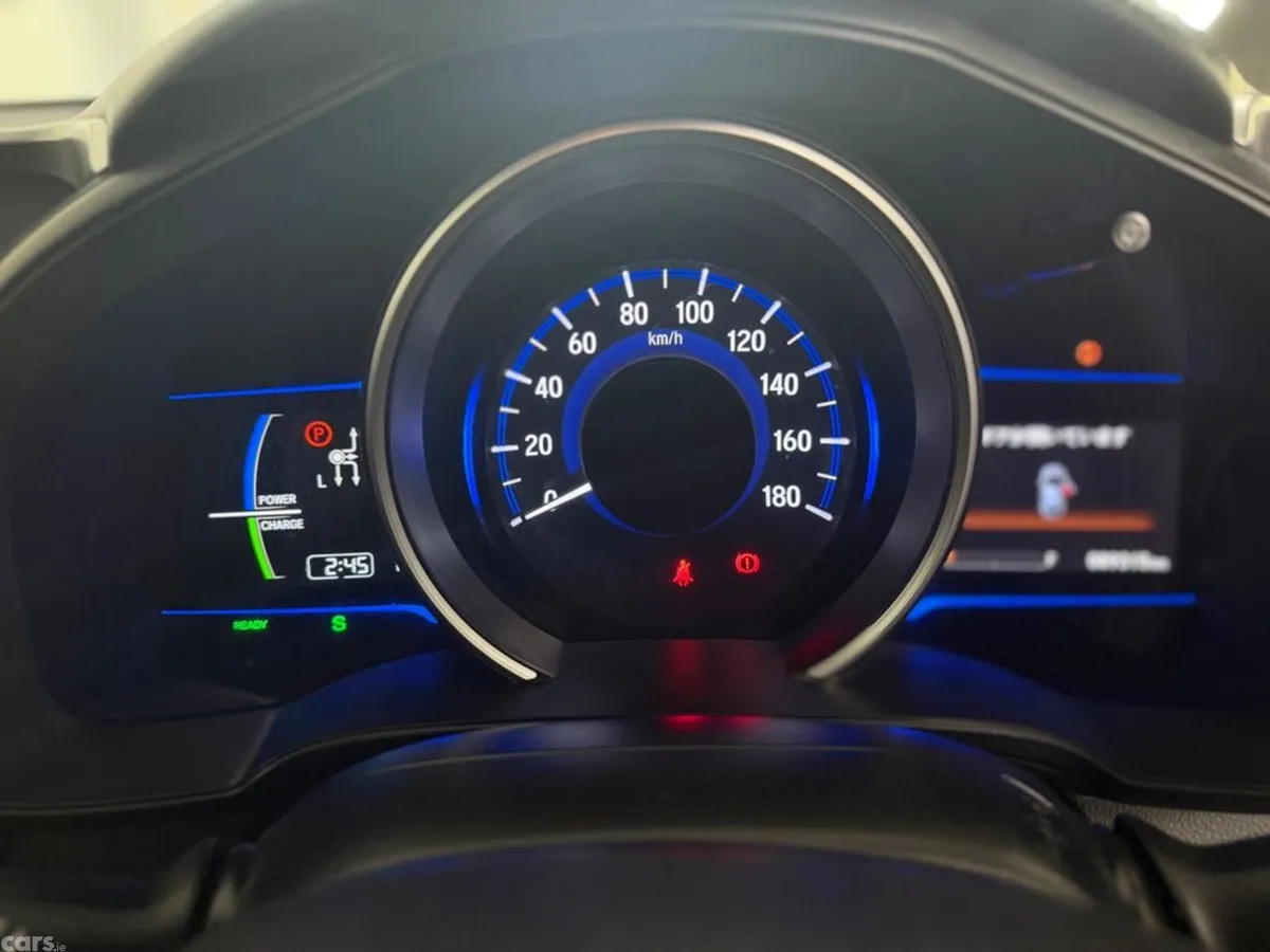Honda Fit Hatchback, Petrol Hybrid, 2013, White