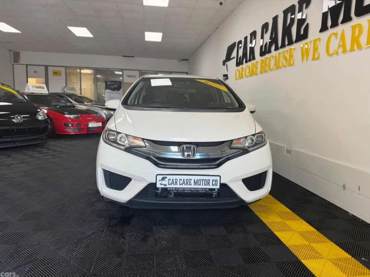 Honda Fit Hatchback, Petrol Hybrid, 2013, White