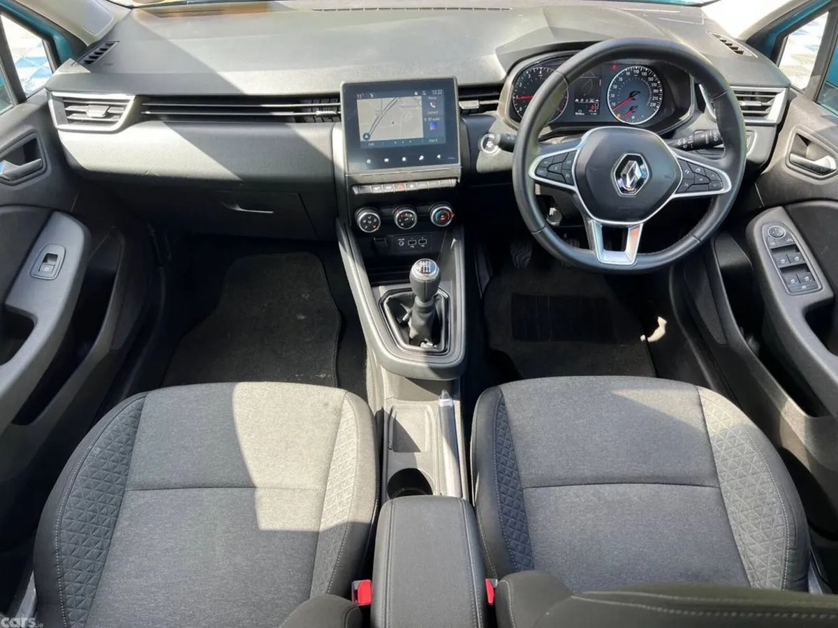 Renault Clio Hatchback, Petrol, 2022, Blue