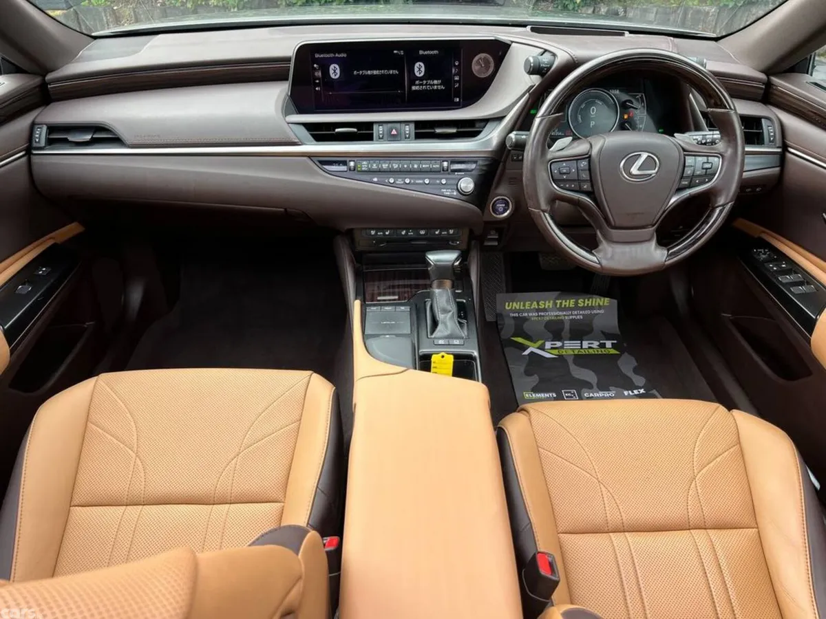 Lexus ES Saloon, Diesel Hybrid, 2021, Gold
