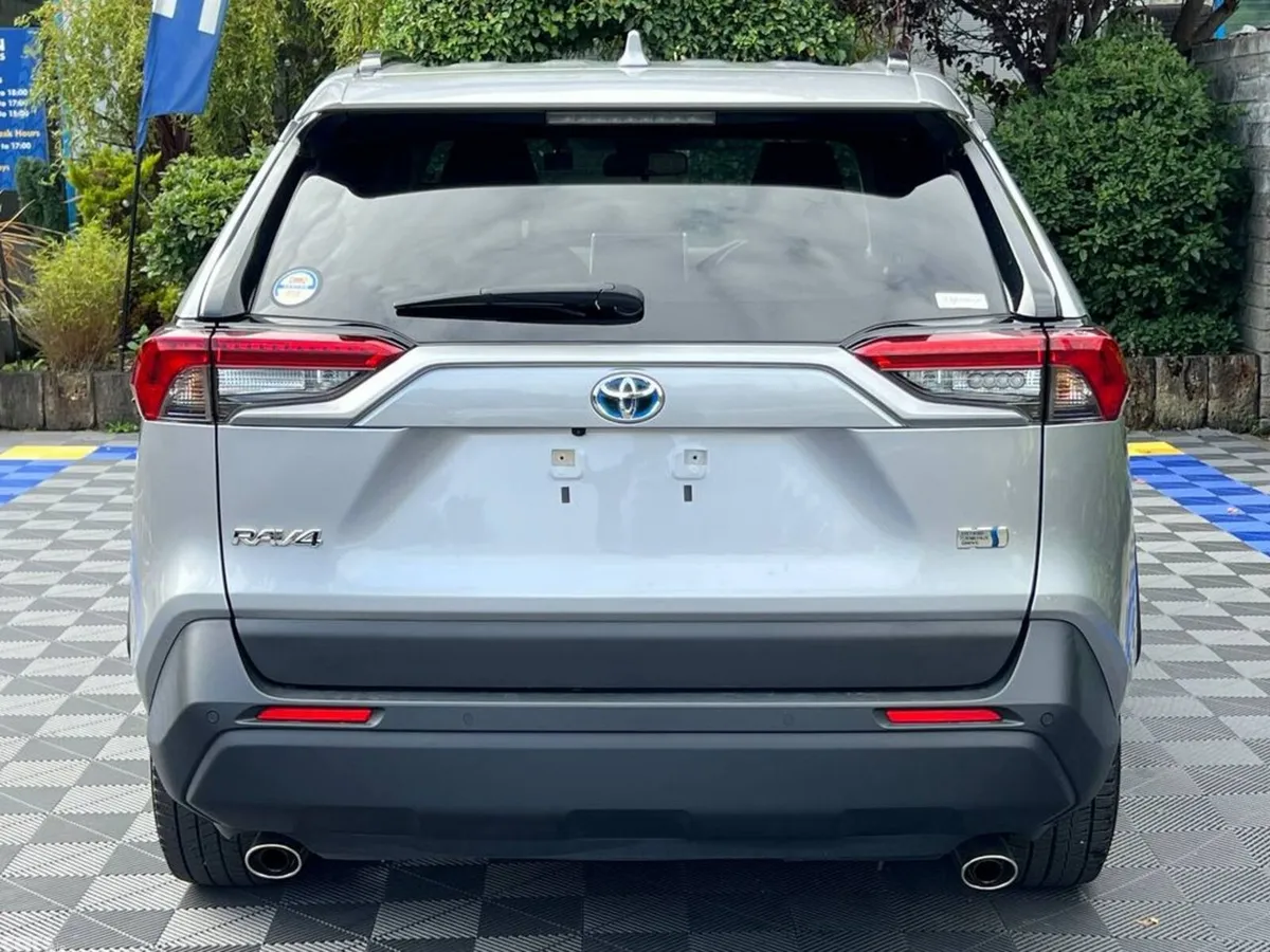 Toyota RAV4 SUV, Petrol Hybrid, 2023, Grey