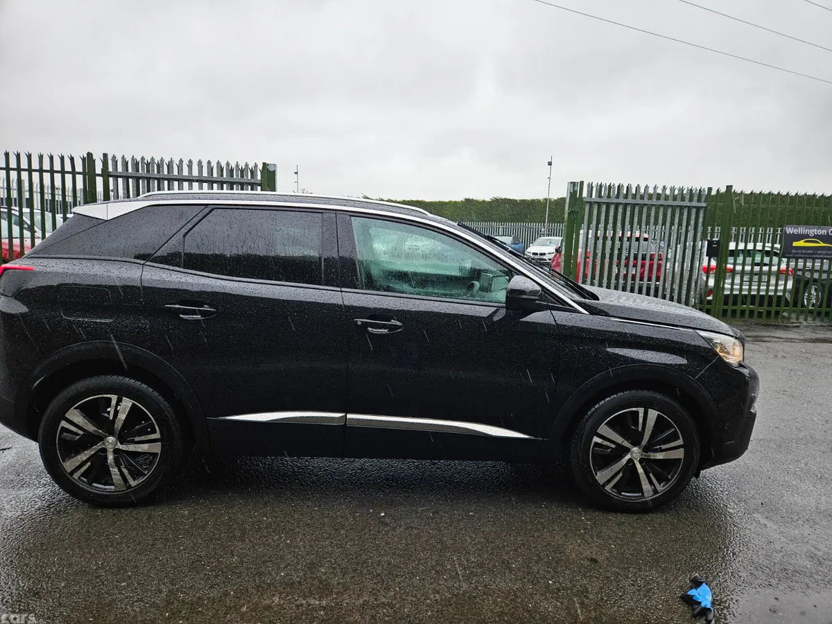 Peugeot 3008 SUV, Petrol, 2017, Black