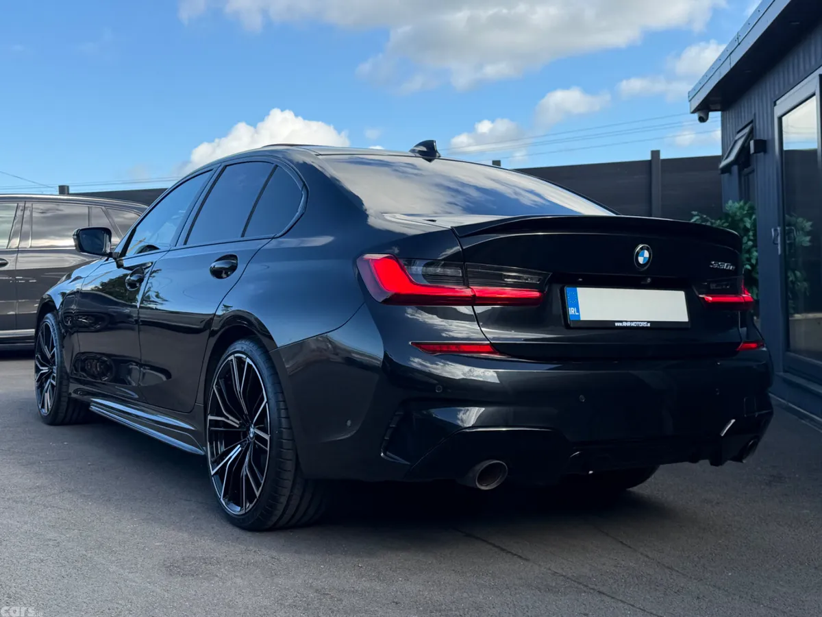 BMW 3-Series Saloon, Petrol Hybrid, 2021, Black