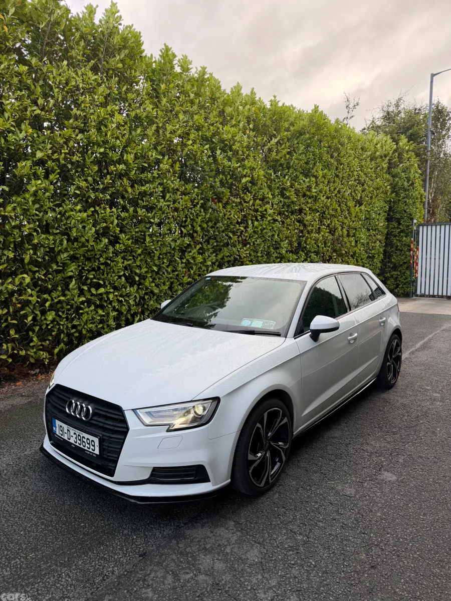 Audi A3 Hatchback, Diesel, 2019, White