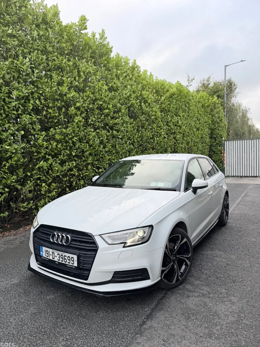Audi A3 Hatchback, Diesel, 2019, White