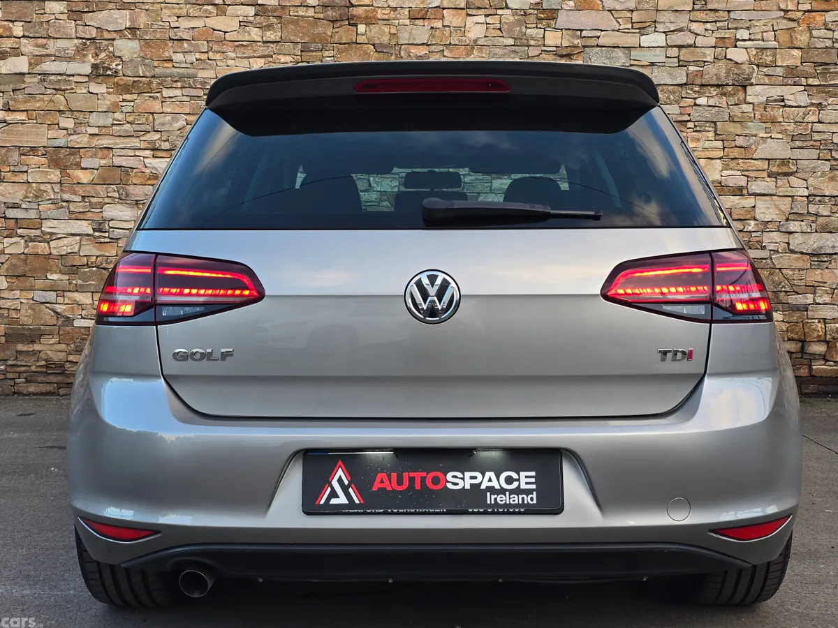 Volkswagen Golf Estate, Diesel, 2016, Silver