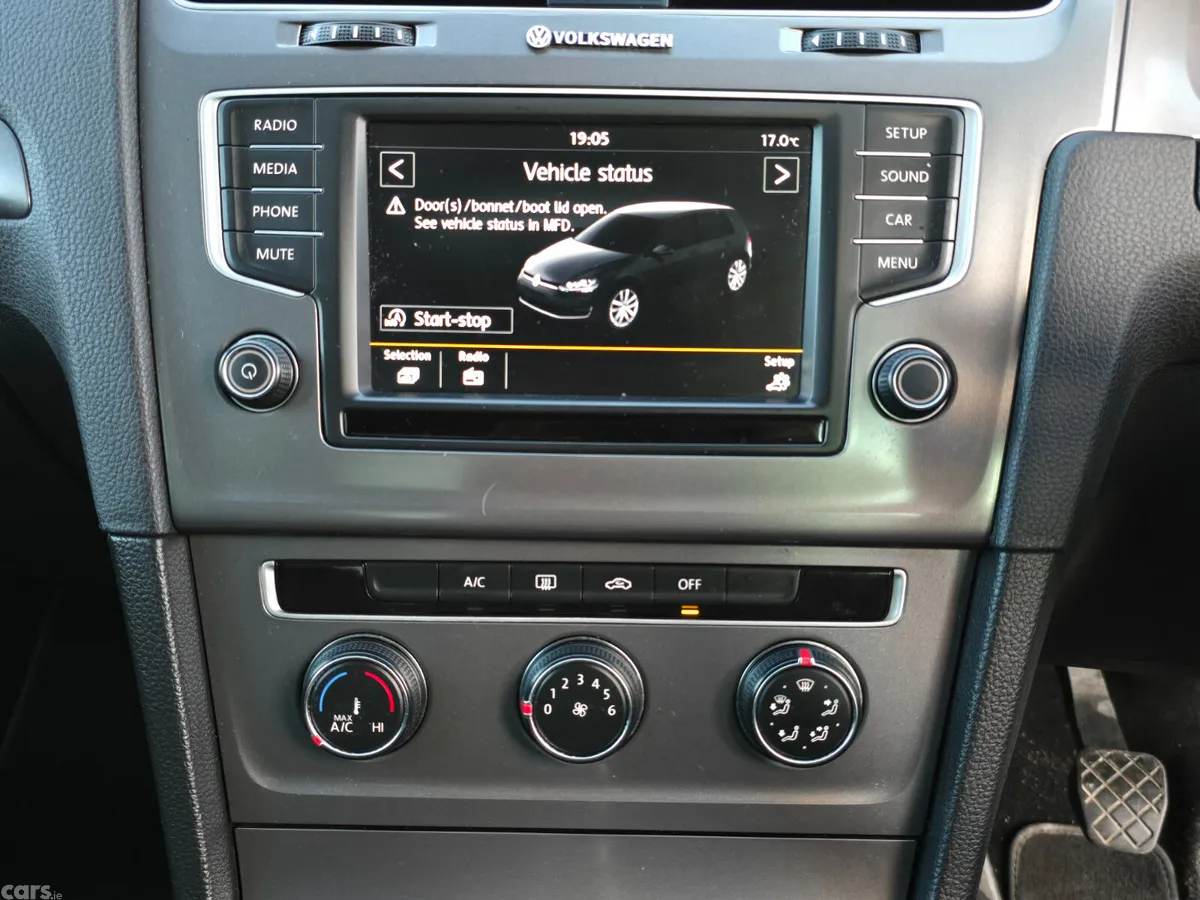 Volkswagen Golf Estate, Diesel, 2016, Silver