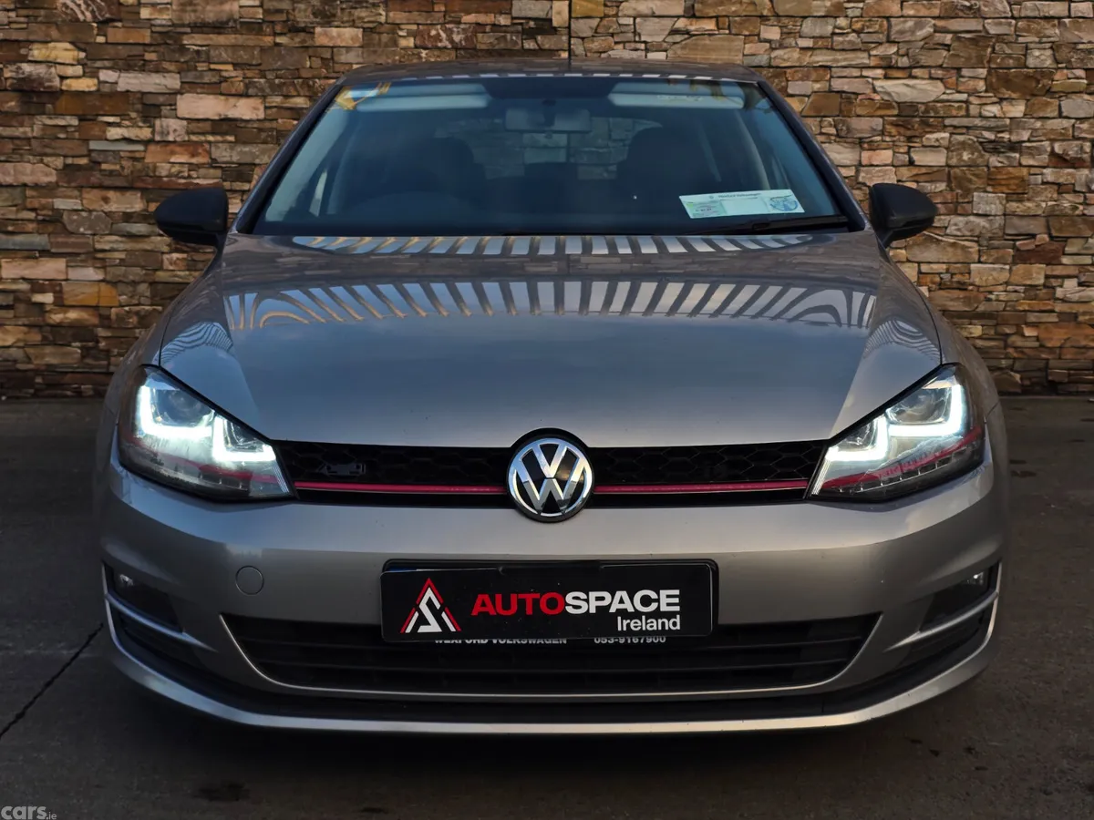 Volkswagen Golf Estate, Diesel, 2016, Silver