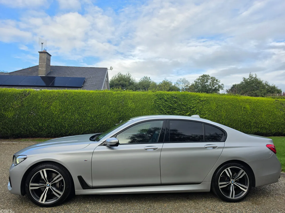 BMW 7-Series Saloon, Diesel, 2016, Silver
