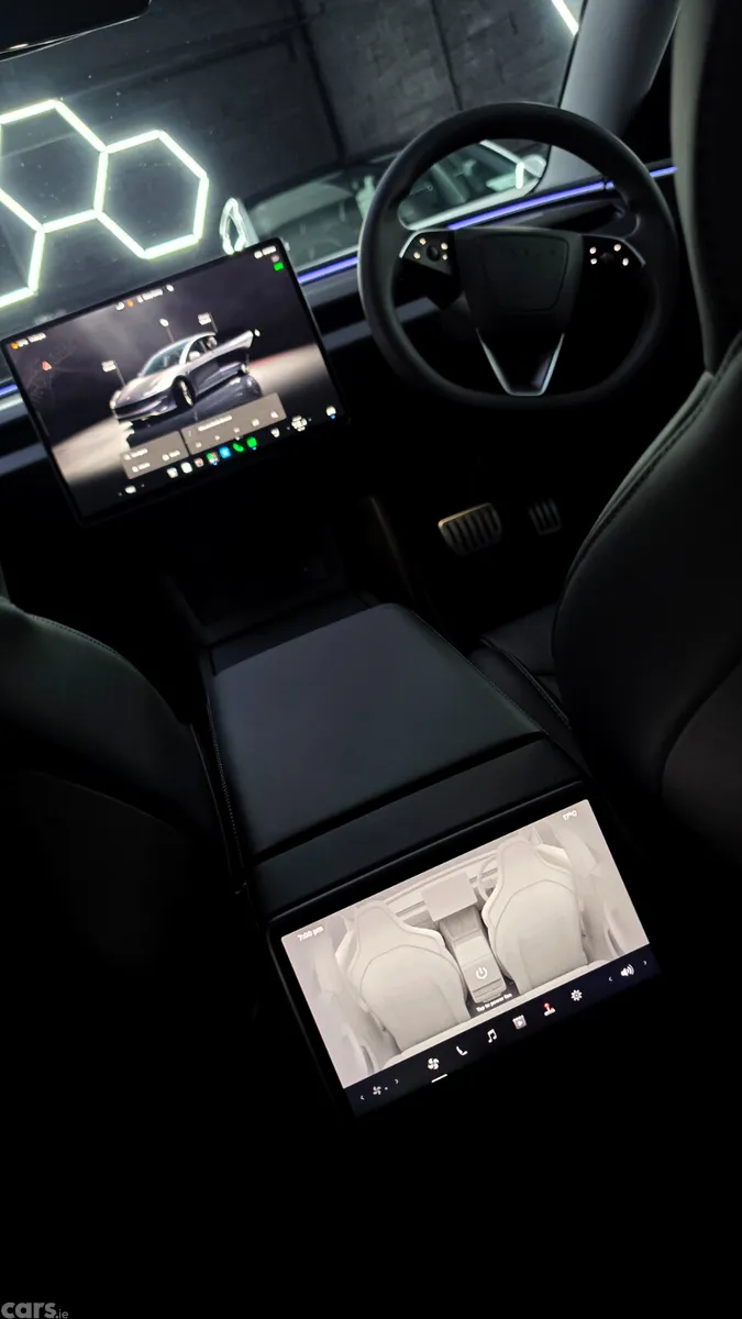 Tesla Model 3 Saloon, Electric, 2024, Grey