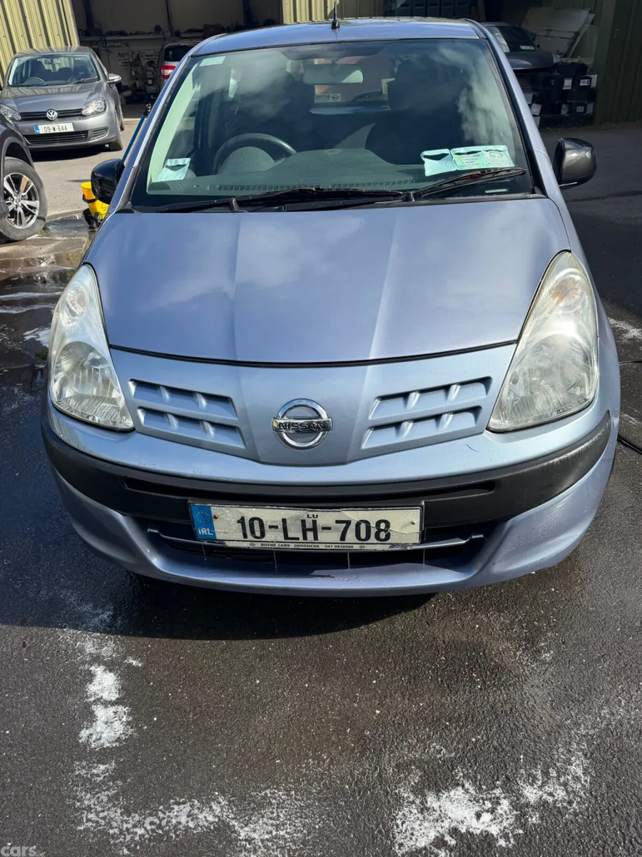 Nissan Pixo Hatchback, Petrol, 2010, Grey