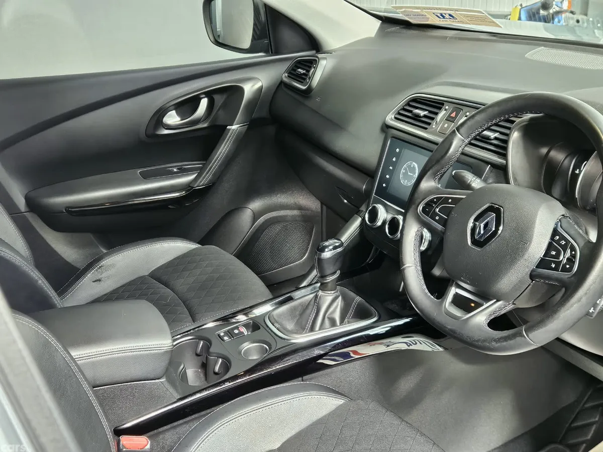 Renault Kadjar SUV, Diesel, 2021, Grey